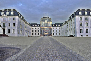 Saarbrücker Schloss - Foto: Regionalverband Saarbrücken Vorderansicht des Saarbrücker Schlosses